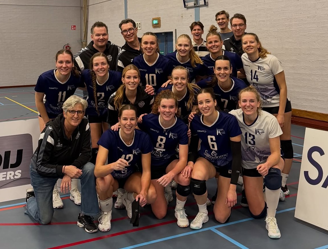 VoCASA D1 groepsfoto 20 dec 2025, na bekerwedstrijd tegen Dynamo